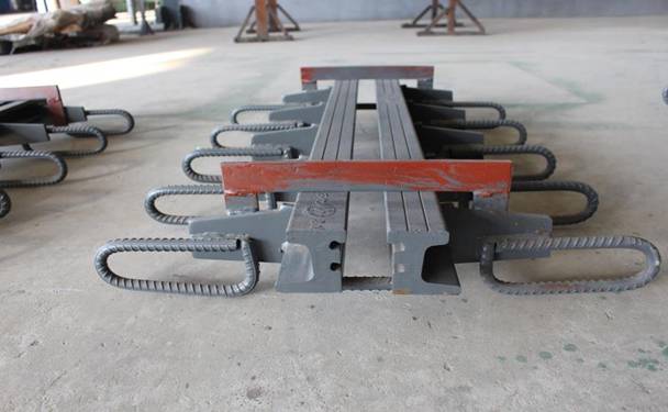 ZEY加強(qiáng)型雙層止水帶公路橋梁伸縮裝置